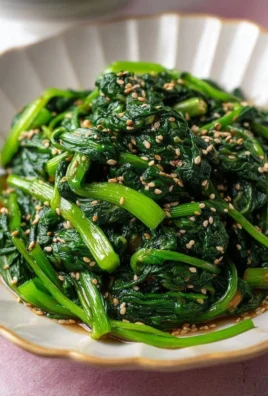 Bowl of Korean Spinach Sigeumchi Namul, a flavorful side dish