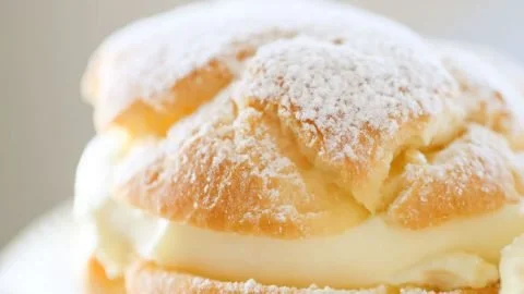 Lemon Cream Puffs