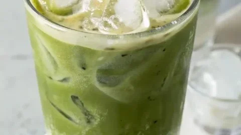 Iced Vanilla Matcha Latte